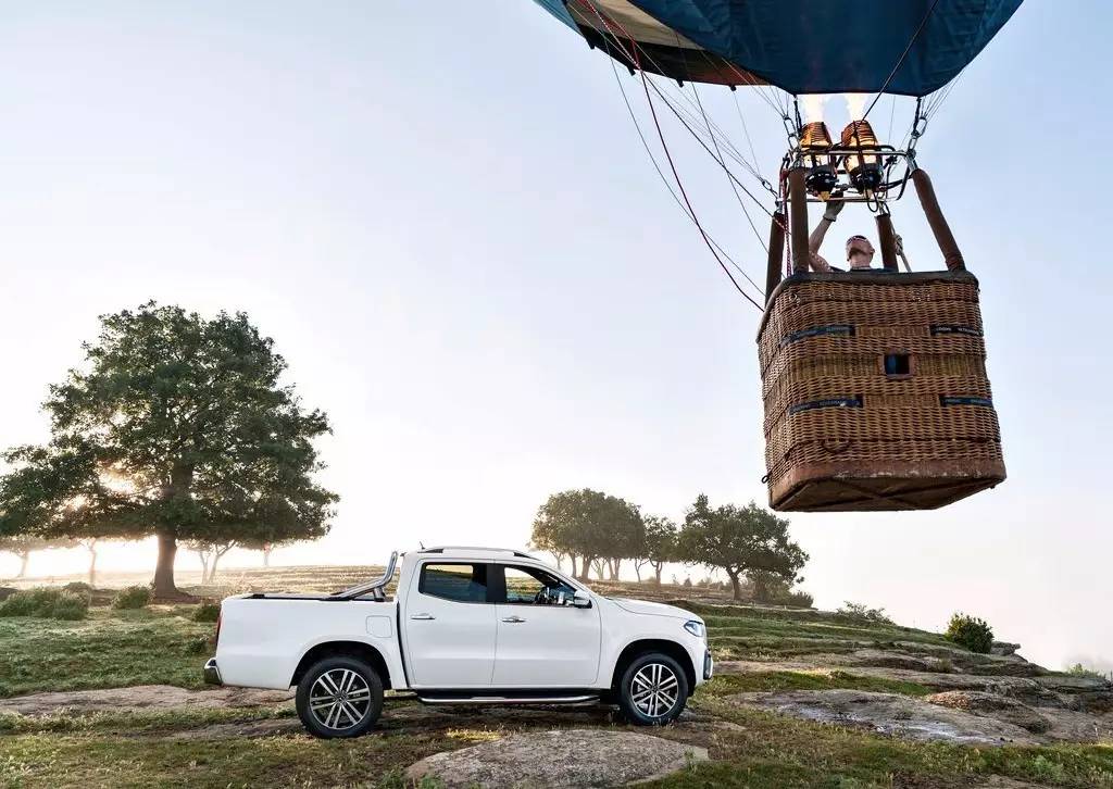 开皮卡的大叔需要奔驰标来撑场面吗？