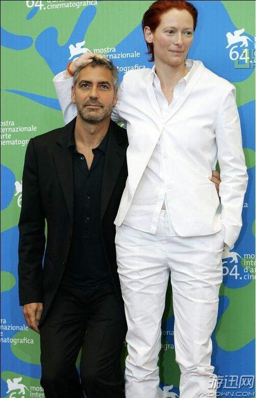 乌玛·瑟曼乌玛·瑟曼 180cm 拥有北欧人的血统乌玛·瑟曼继承了高挑