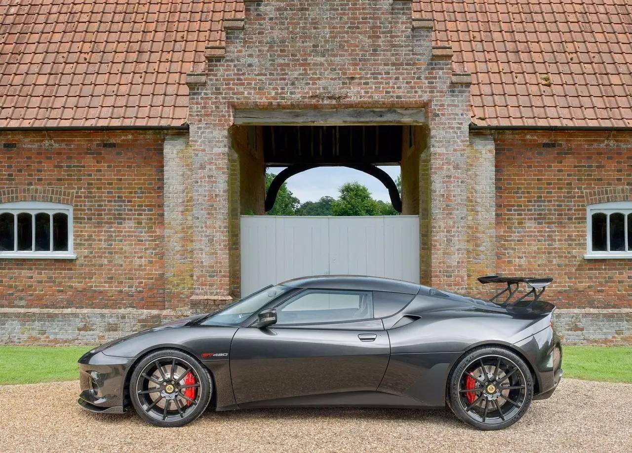 英国少有的纯粹性能跑车 路特斯evora gt430