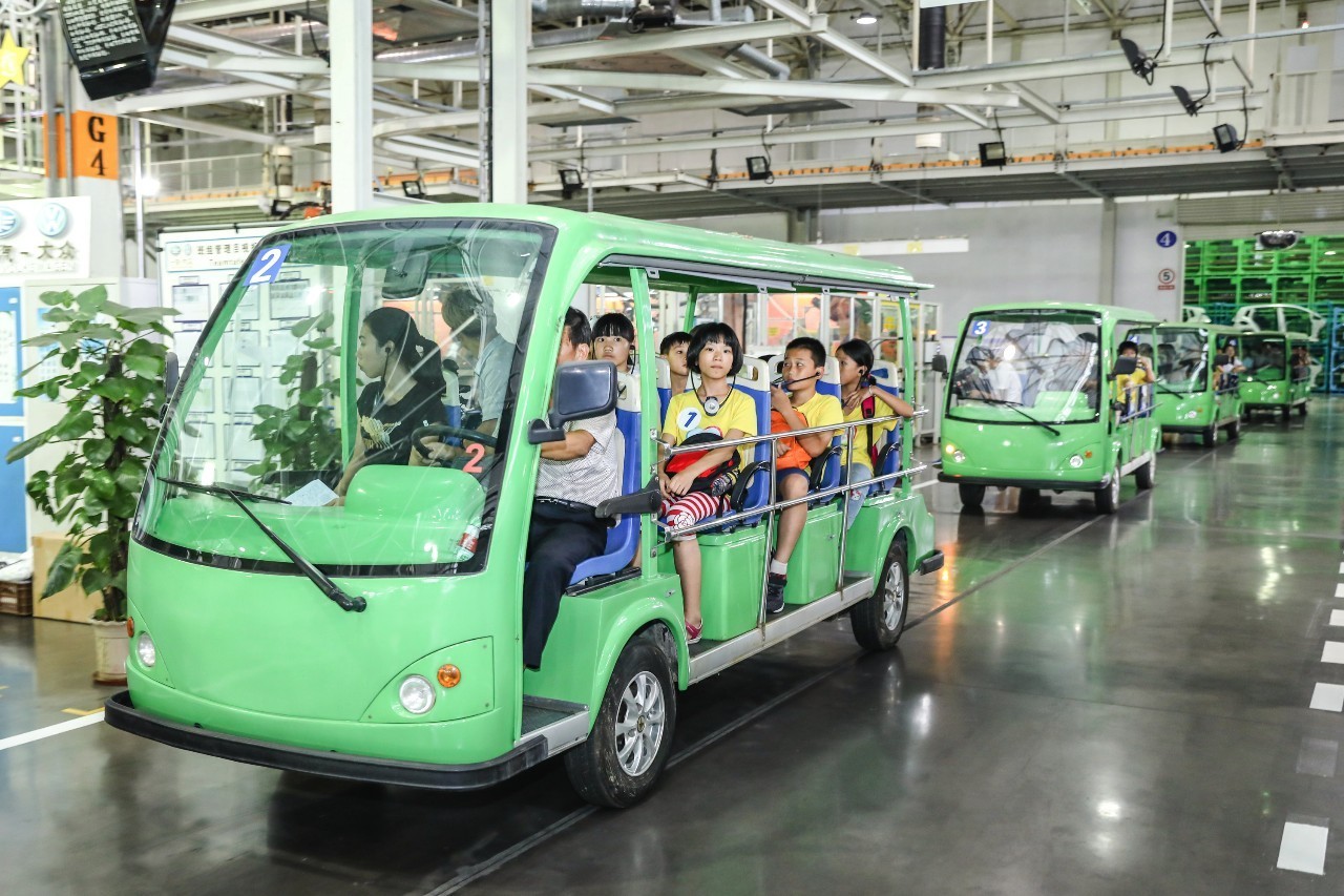 关注留守儿童，一汽-大众“天地童行”爱心接力