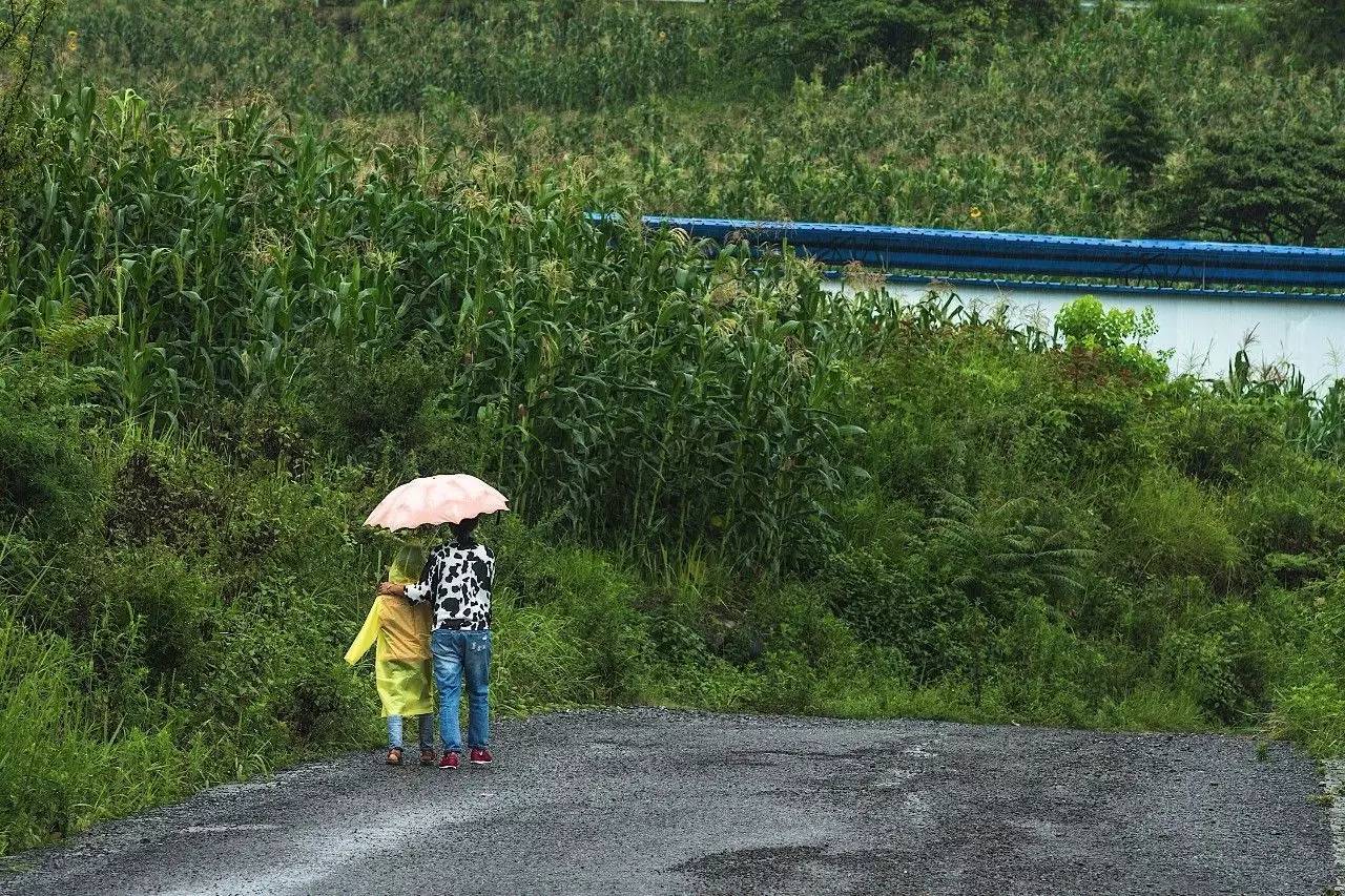 关注留守儿童，一汽-大众“天地童行”爱心接力