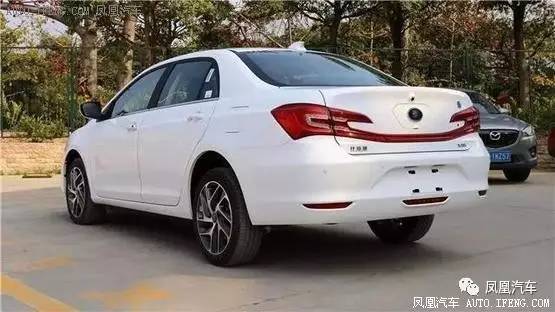 配置丰富的比亚迪秦上市，补贴后14.99万！