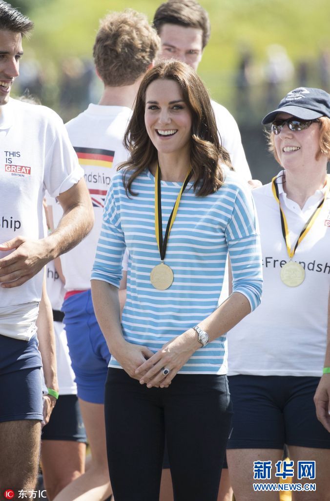 当地时间2017年7月20日,德国柏林,威廉王子与凯特王妃出席年轻创业者