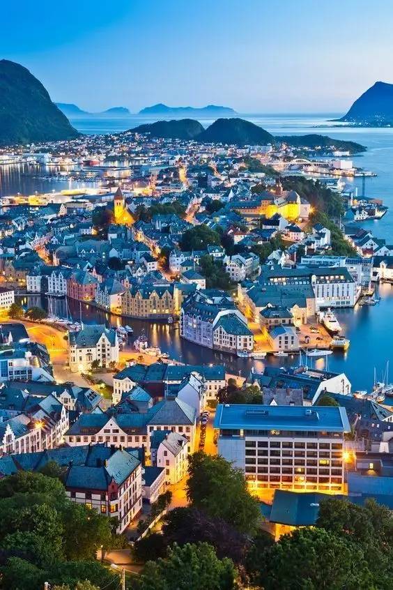 2017全球最宜居国家排行榜,我想永久定居的是