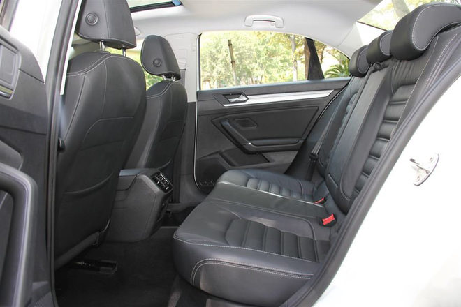 2017款大众凌渡限时促销 全系降2.68万