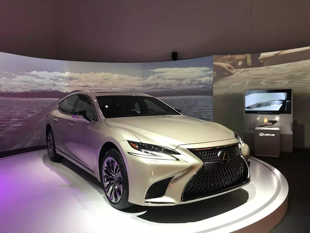 雷克萨斯LC、LS到底交卷成绩如何？