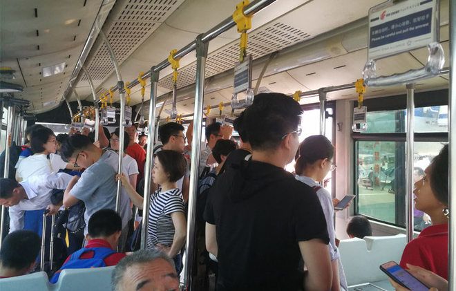 长安CS55上市发布会 直播进行中