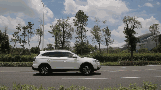 【曝光】砖叔居然花15万提了一台国产SUV！