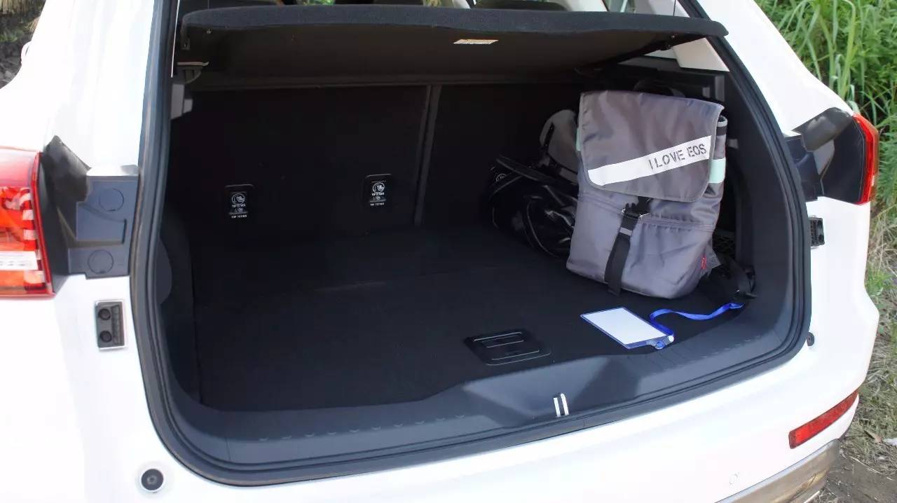 哈弗家族中的“非主流”？试驾哈弗H7