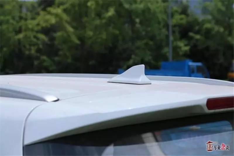 凭什么说凌轩好看、好开，还有黑科技？