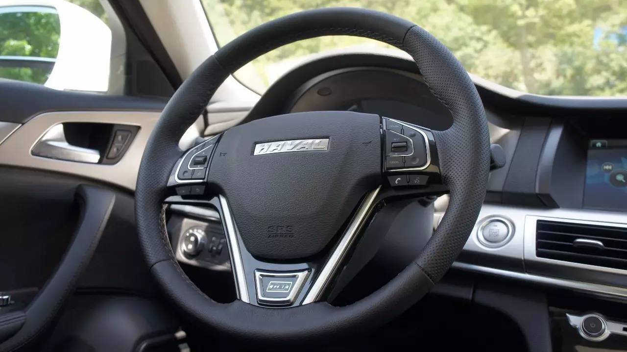 哈弗家族中的“非主流”？试驾哈弗H7