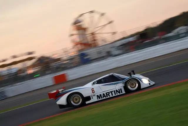 你用过“锤子手机”，但你看过“锤子汽车”吗？