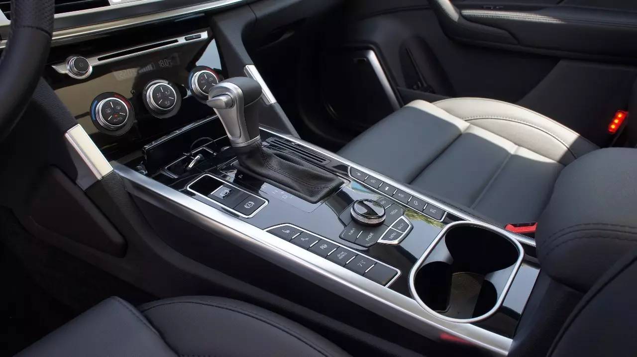 哈弗家族中的“非主流”？试驾哈弗H7