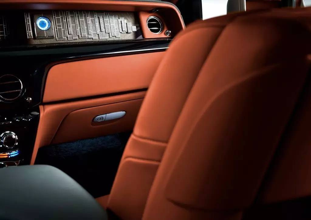 你总问我，豪华是什么