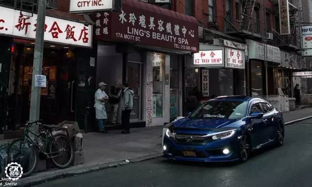 这辆10代思域居然用绞牙实现了低趴，真想给它一条减速带呀！