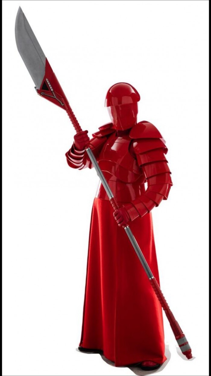 今年早些时候,《名利场》曾经为《星球大战8》拍摄过一组幕后照片