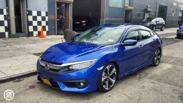 这辆10代思域居然用绞牙实现了低趴，真想给它一条减速带呀！