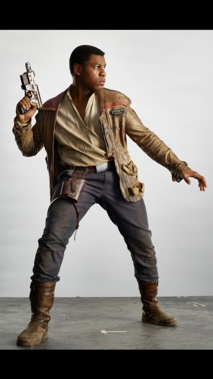 斯诺克在《星球大战7:原力觉醒》中并不清晰,而在新曝光的这张造型照