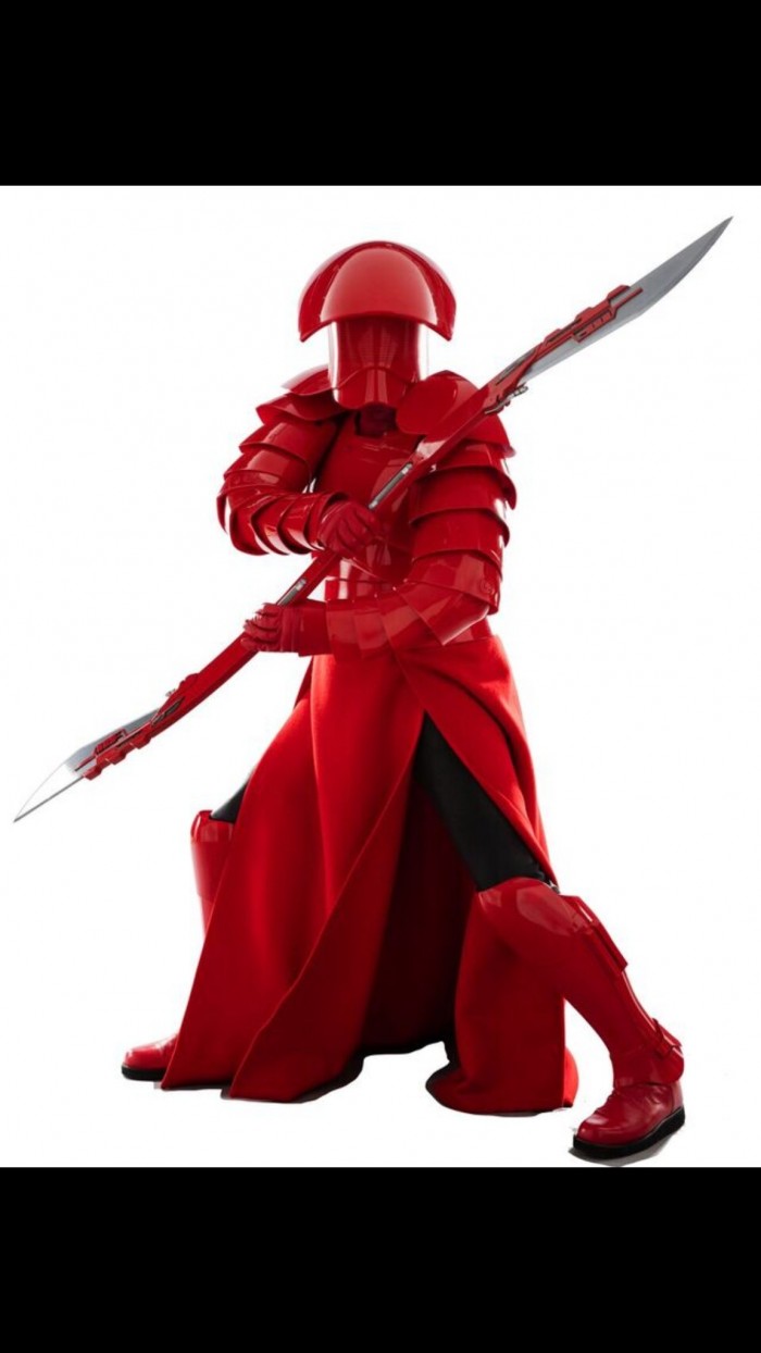 今年早些时候,《名利场》曾经为《星球大战8》拍摄过一组幕后照片