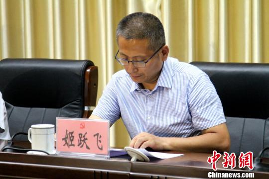 绥德县委副书记,县长姬跃飞透露,当地26日发生的特大水灾已致全县受灾