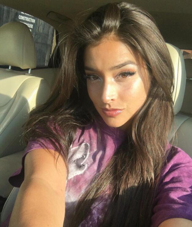 雄鹿老板女儿晒健身小视频&国王老板女儿晒坐篮球照