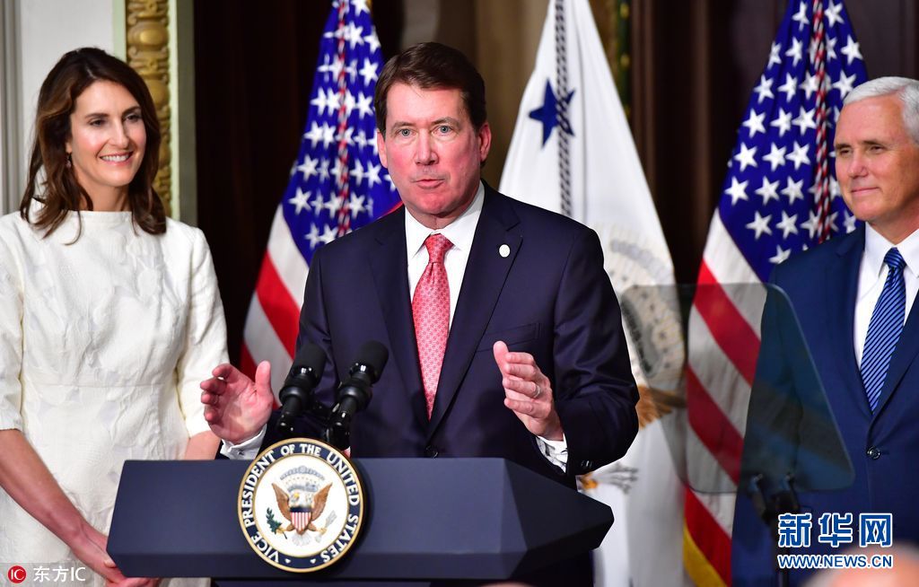 美国新驻日大使哈格蒂宣誓就任8月赴日履职组图