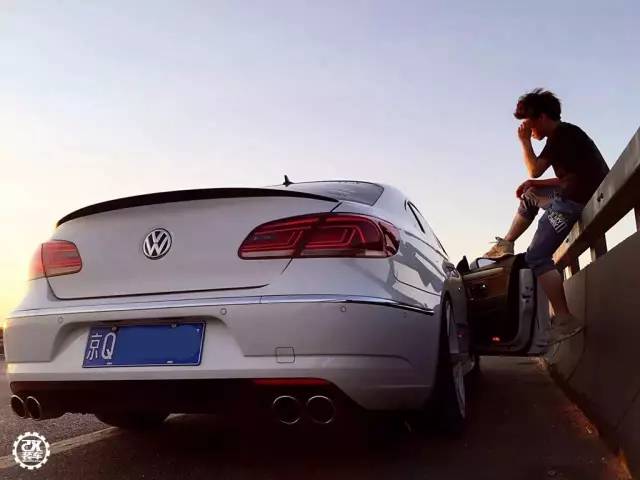 这辆大众CC终于改成他喜欢的样子！