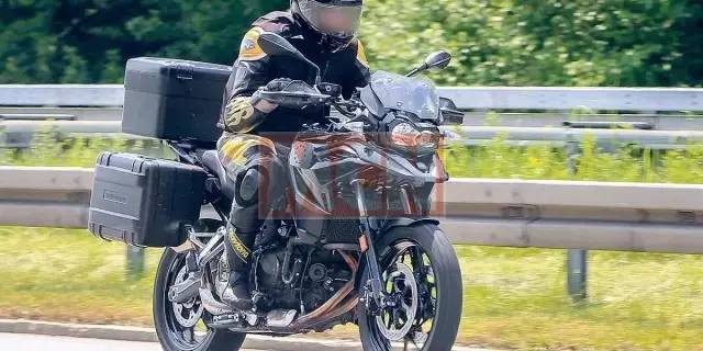 新一代BMW F700GS测试车曝光！