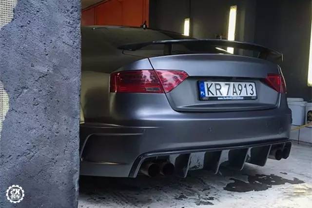 爆改绝唱V8自吸奥迪S5，改完之后比RS5更霸气动力更凶猛！