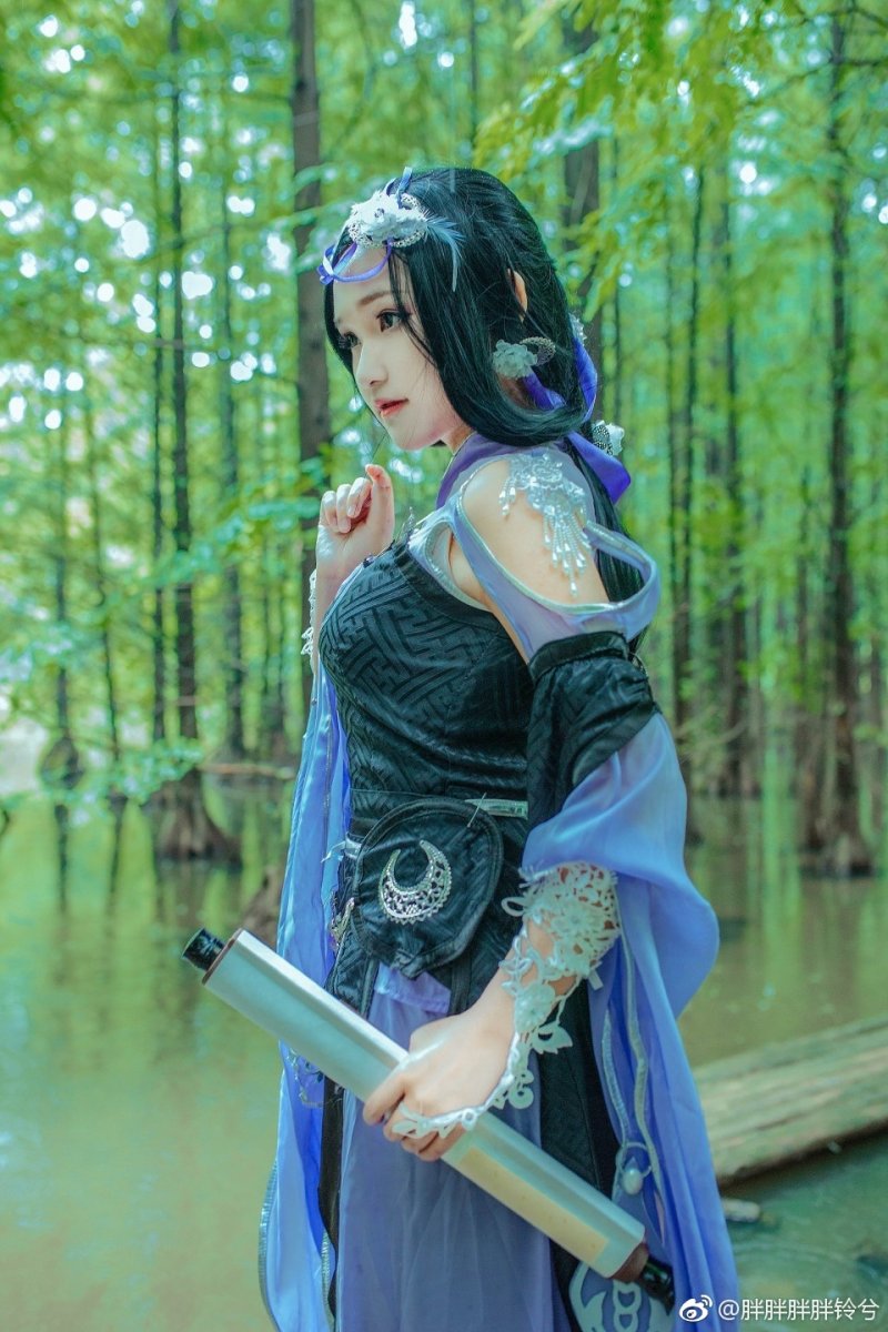剑网3定国花姐cos推荐 竹林幽曲笔墨相濡