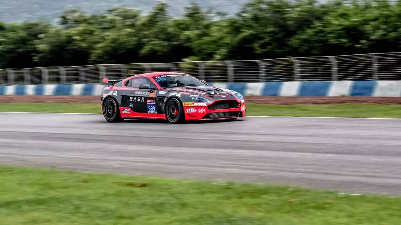 奥迪大战保时捷，谁在高温的珠海能称雄？