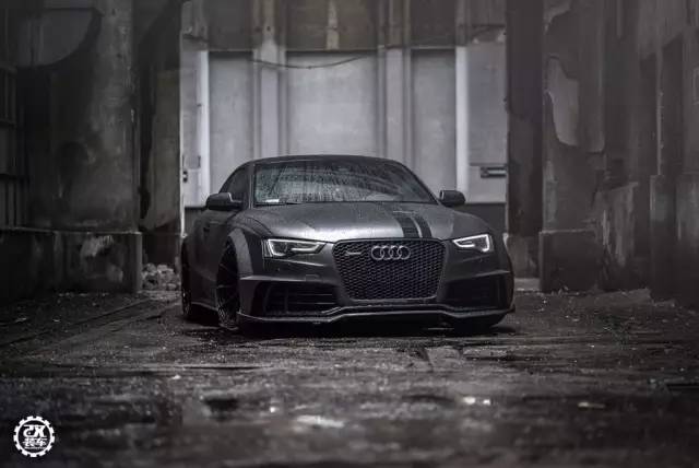 爆改绝唱V8自吸奥迪S5，改完之后比RS5更霸气动力更凶猛！