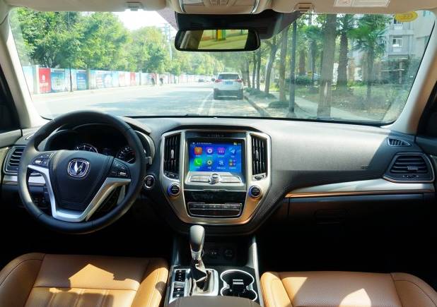 18万预算还是国产的7座高端SUV实在！