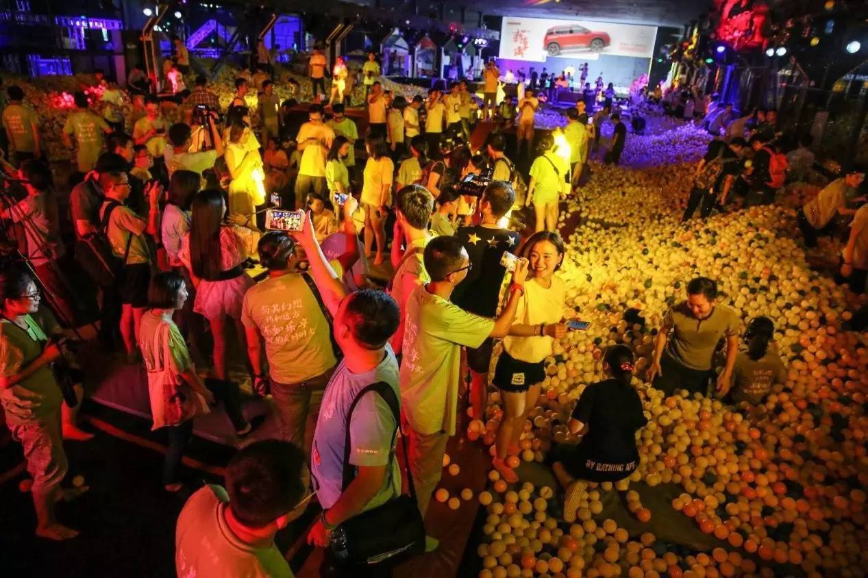 关于青春，SUV天逸有一个新享法