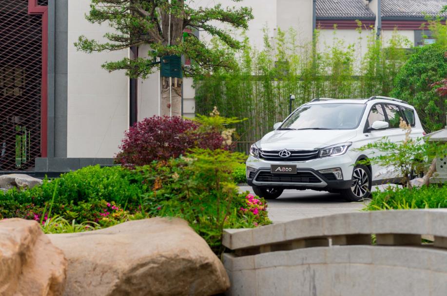 新车轻评 | 5.99万-11.99万元，长安欧尚A800正式上市