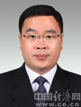 陈宇剑任上海松江区代区长秦健辞任图简历