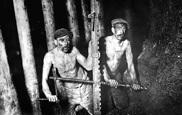 李公明|一周书记:在斗争中失去h口音的……文化人