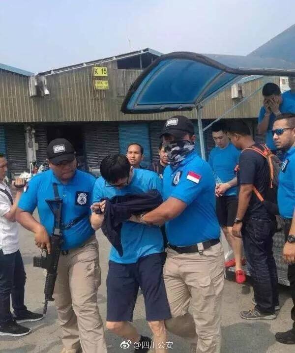 又双叒叕有143名电信诈骗犯罪嫌疑人从印度尼西亚被押解回国