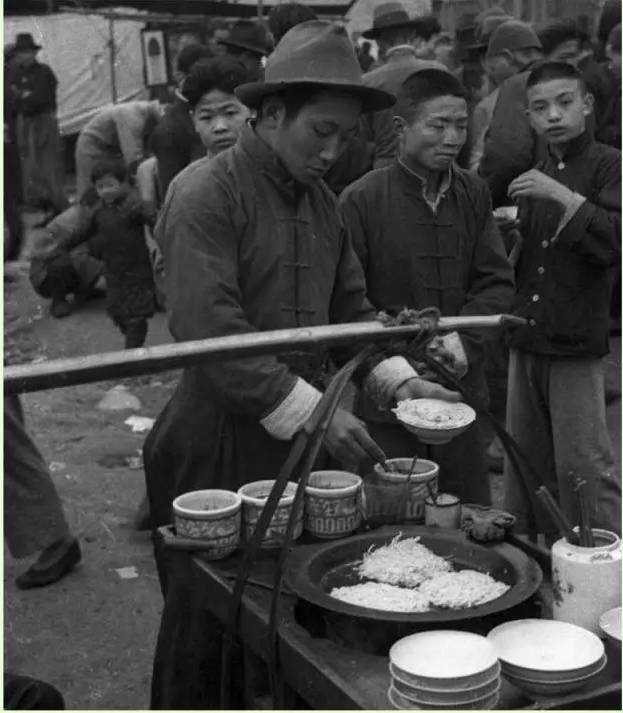 【记忆】柴爿馄饨,汤团……老上海"黑暗料理"的那些起源|城隍庙|汤团