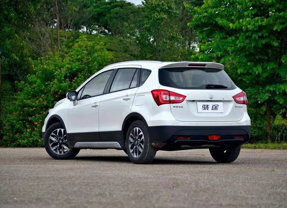 不到10万！真正自动挡宝骏560上市，还有7座可以选！