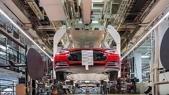 “毕竟是一款特斯拉”，这个套路还能用多久？