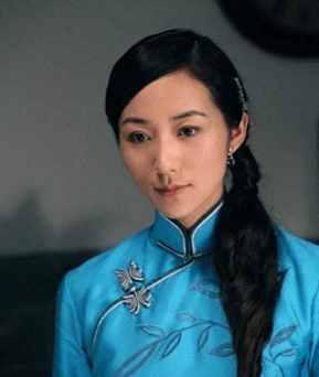 林志玲综艺节目参加完高空失重又跳伞,温柔外