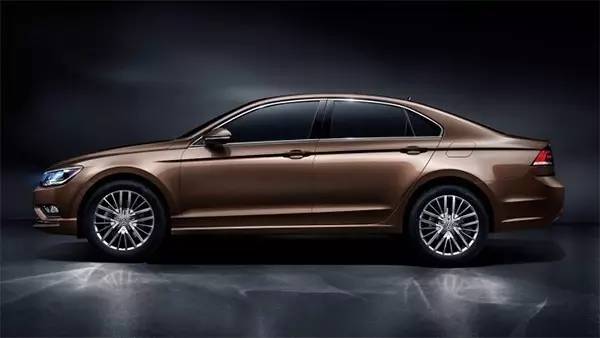 大众速腾换代谍照曝光， 大家觉得全新家族前脸效果怎么样？