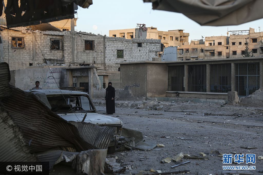 叙利亚大马士革遭政府军空袭 建筑沦为废墟|大马士革|叙利亚|建筑_新