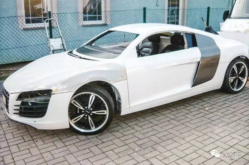 将几万元的老车打造成几百万的奥迪R8