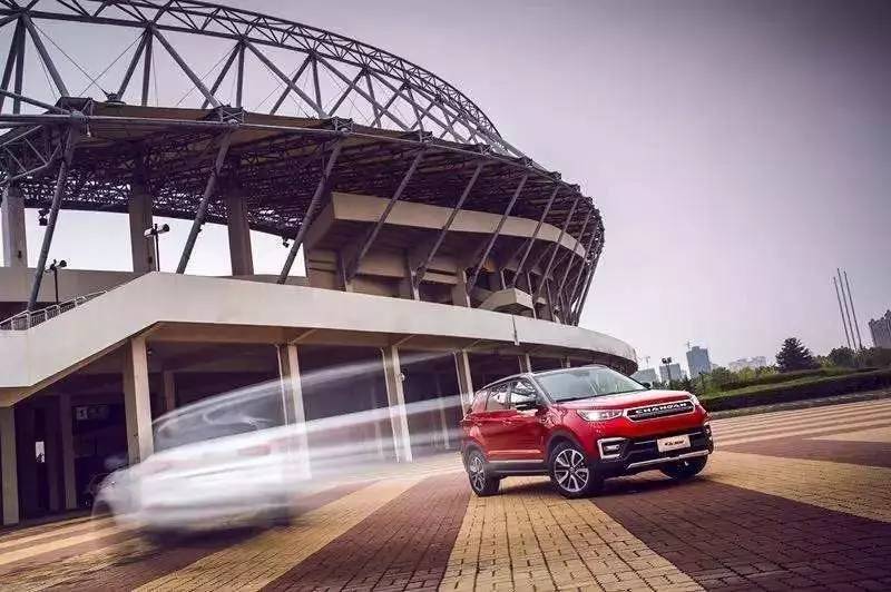 内外交困中，长安CS55能否杀出一条血路？