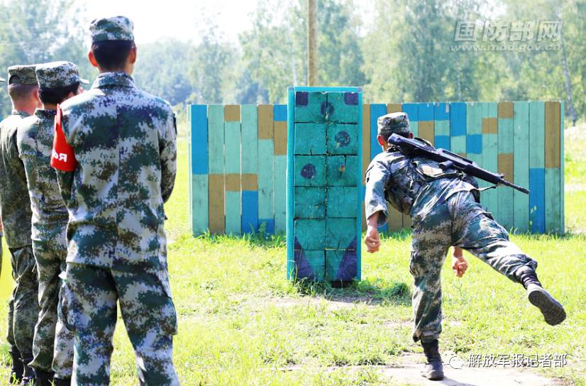 7国侦察尖兵枪战中国队夺得2个单项第一