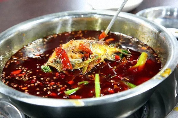 【洞亭火锅(老字号)】 外地人到此一游