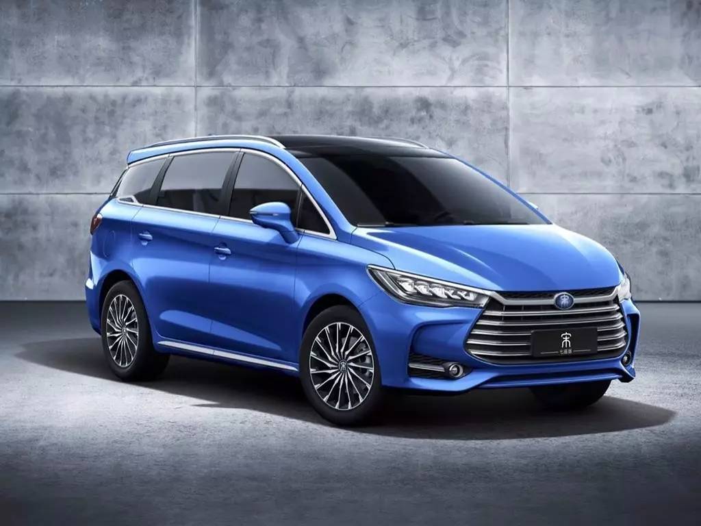 前奥迪设计师设计的首台BYD新车正式曝光，年内上市