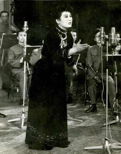 斯琴高娃与德德玛:走过大半个世纪的"草原姐妹"